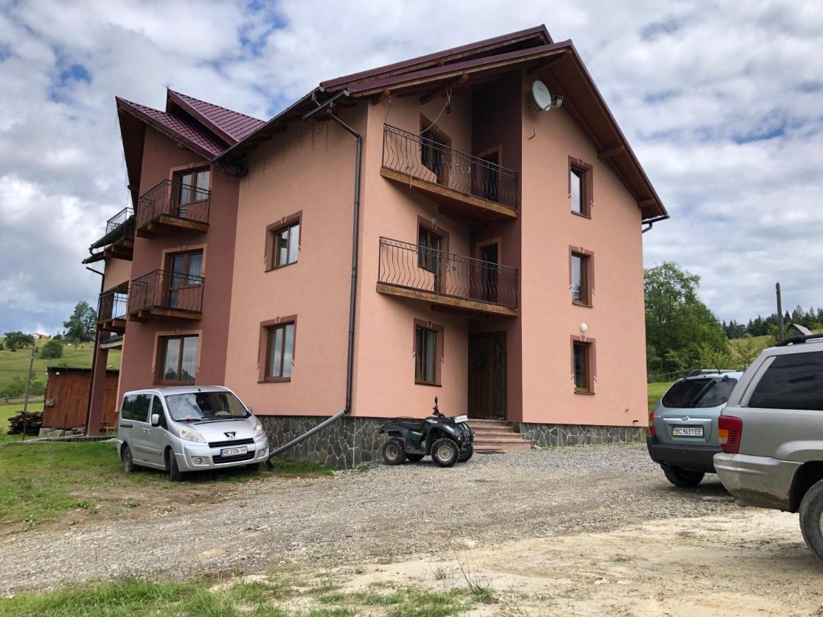 Дзвін Карпат Villa Lazeșciîna Exterior foto