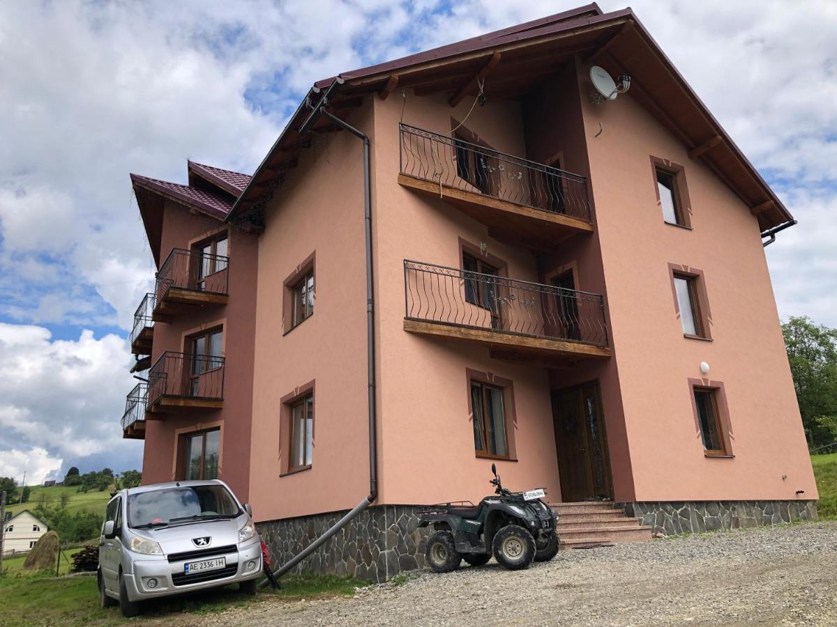 Дзвін Карпат Villa Lazeșciîna Exterior foto